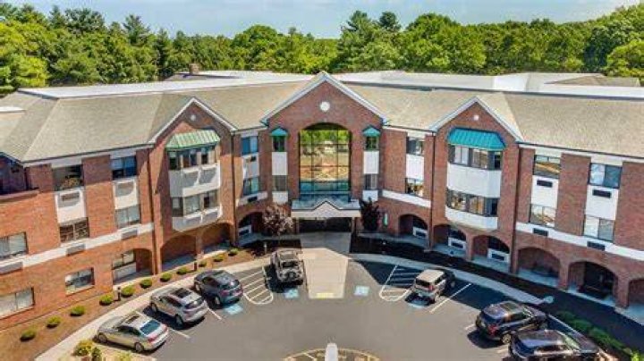 Bridgewater Addiction Treatment Programs - Drug Rehab Facility - Recovery Center