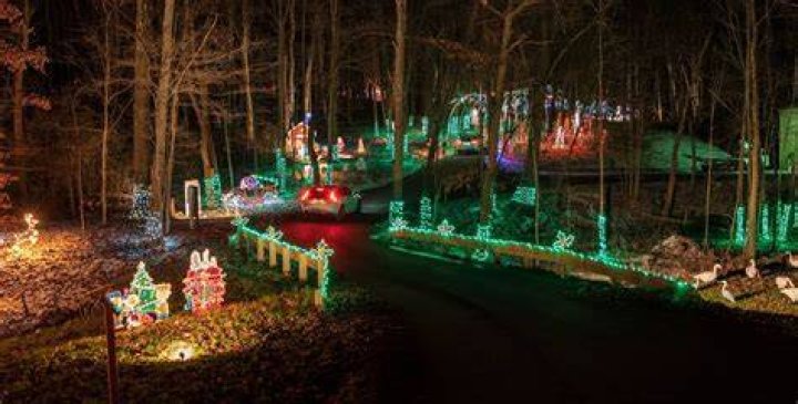 Brookland, Pennsylvania Xmas Light Installation