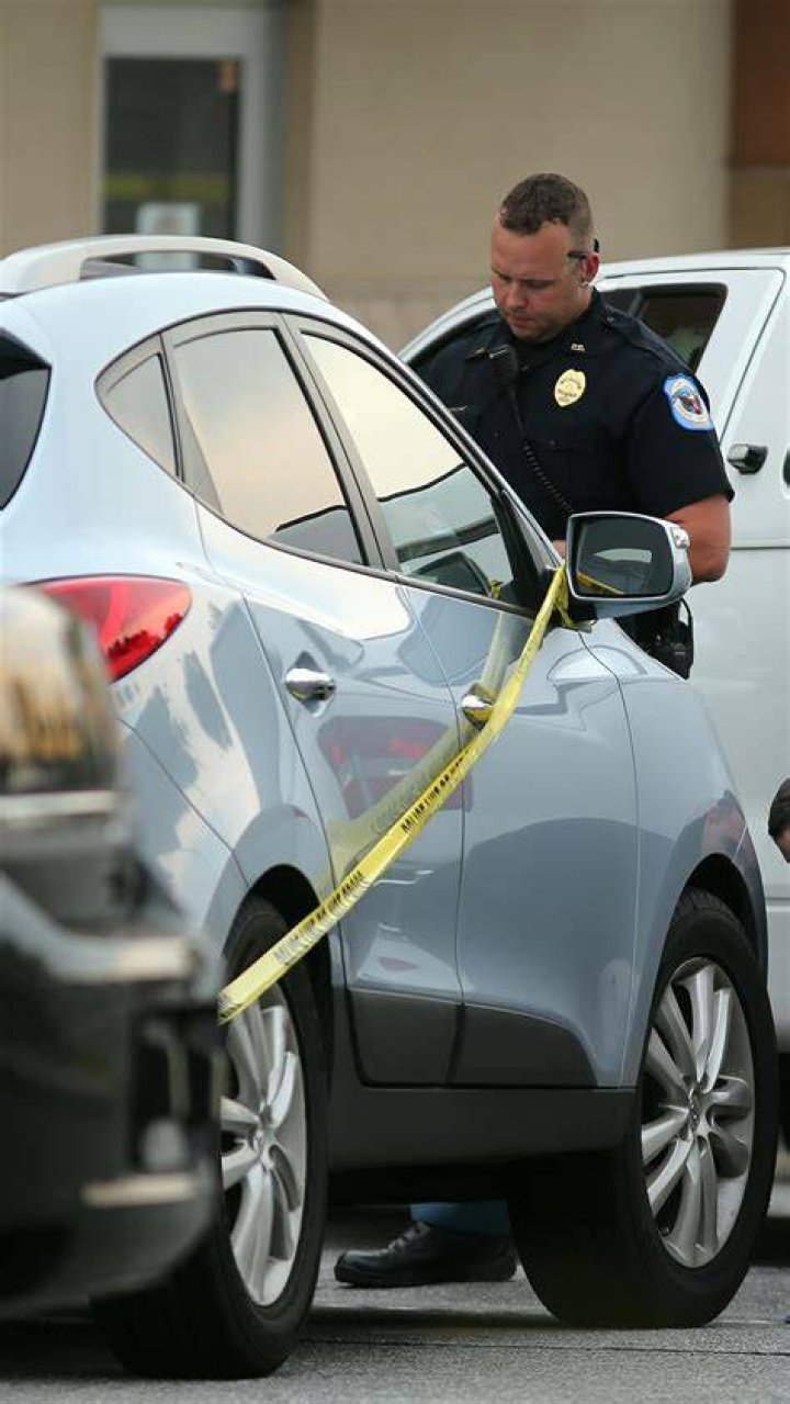 Hot car death: Mistake or murder?