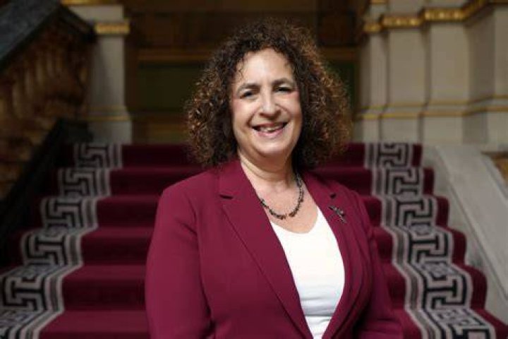 Melinda Simmons - GOV.UK