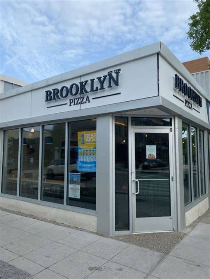 Tony's Brooklyn Pizza - Pizza restaurant Brooklyn, New York